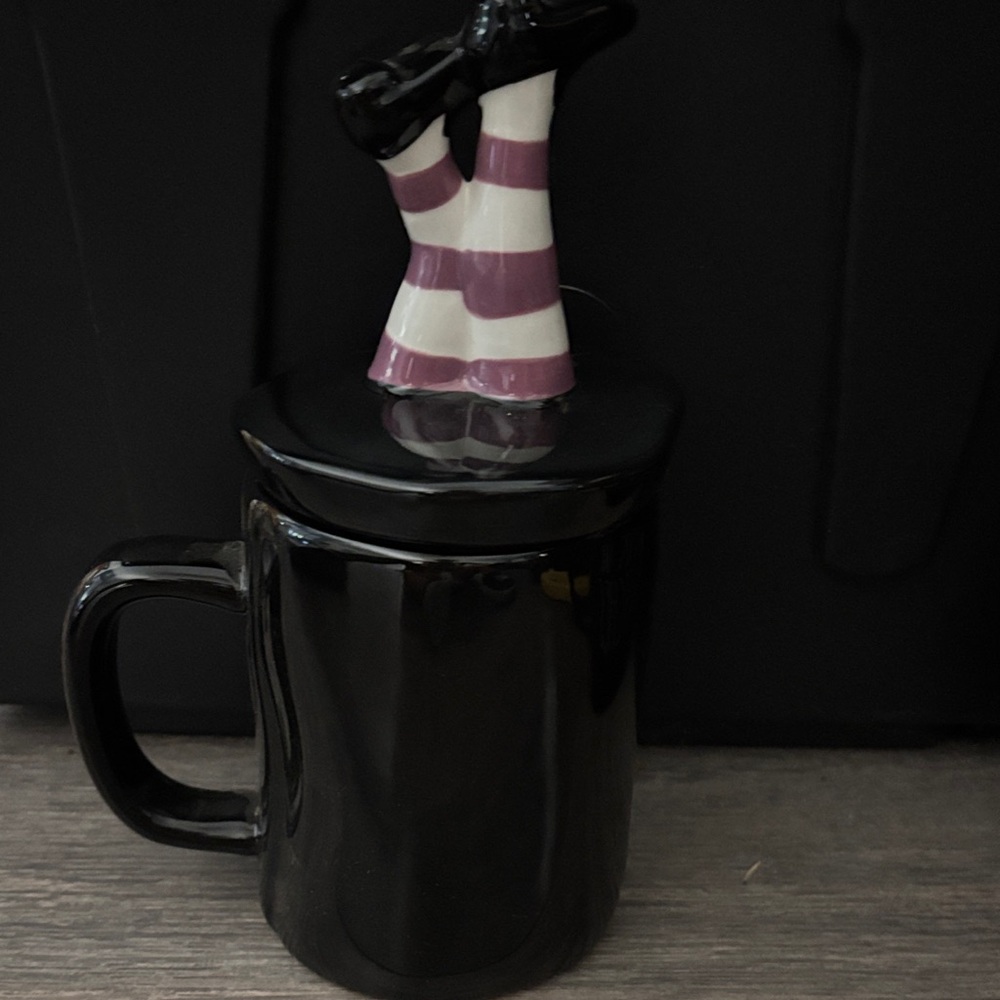 Rae Dunn Halloween Black Mug with Witch Legs Lid - Picture 3 of 4